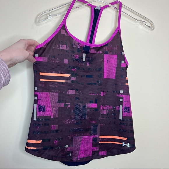 Under Armour Purple Navy Blue Geometric Print Mesh Back Racerback Tank Size XS - Picture 2 of 9